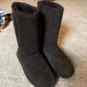 BearPaw Winter Boots